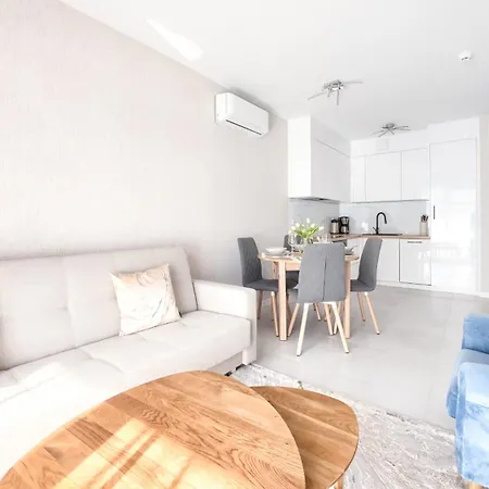 Perlowa Przystan, Sun & Snow *